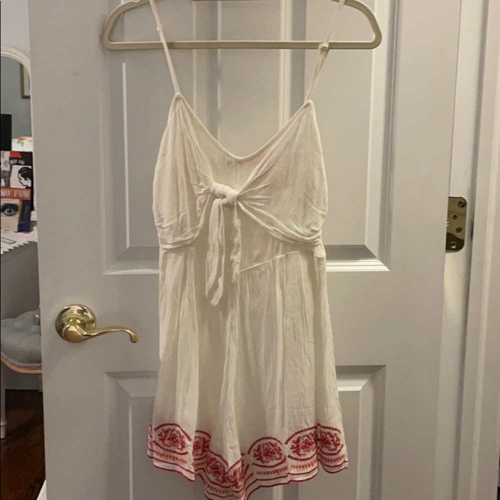 Flying tomato romper size small